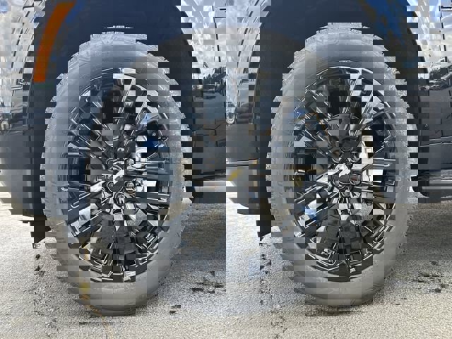 New 2026 Chevrolet Suburban Premier image 11