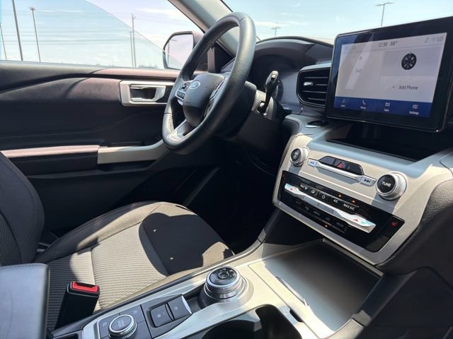 Certified 2024 Ford Explorer XLT w/ Class IV Trailer Tow Package AWD/4WD image 27