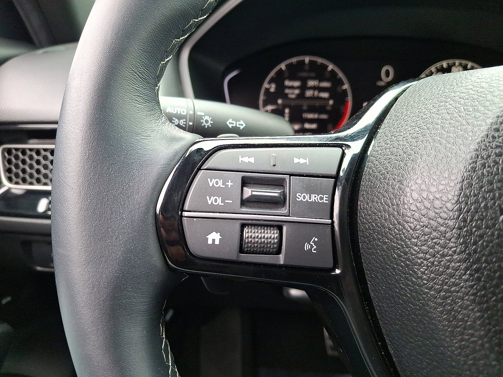 Used 2025 Honda Civic Sport image 21