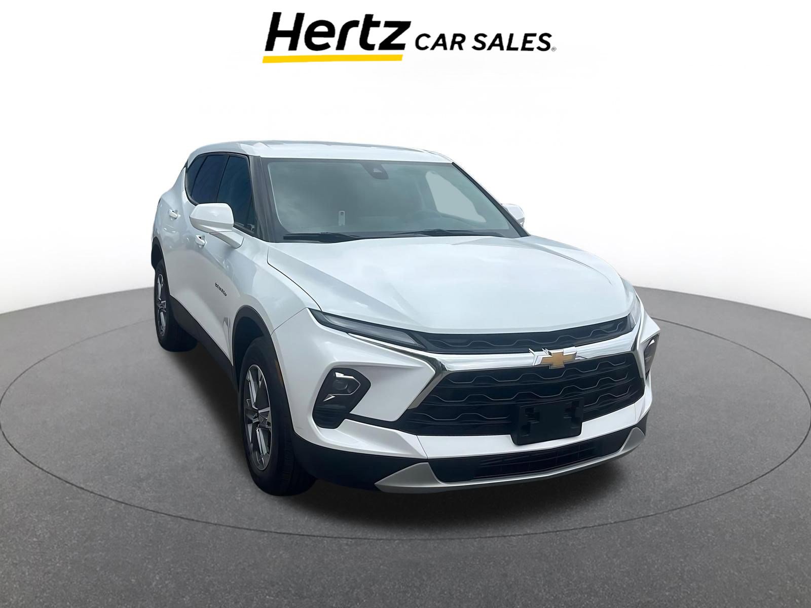 Used 2025 Chevrolet Blazer LT image 1