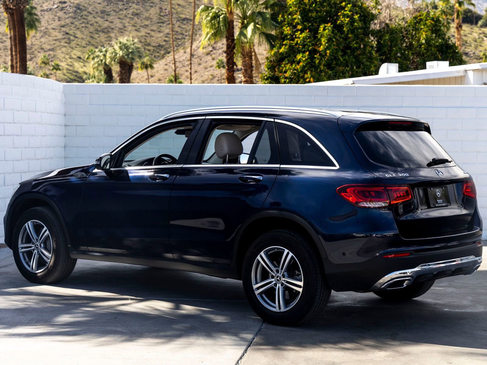 Used 2022 Mercedes-Benz GLC 300 4MATIC image 7