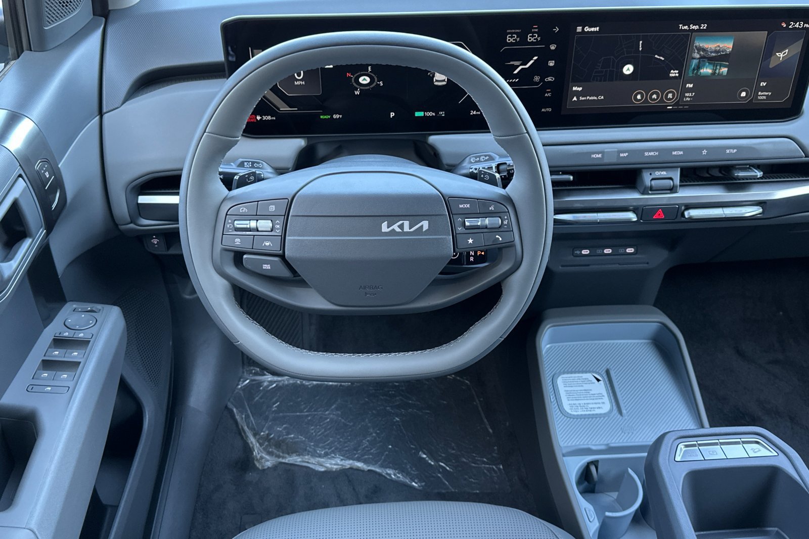 New 2027 Kia EV3 Wind FWD image 14