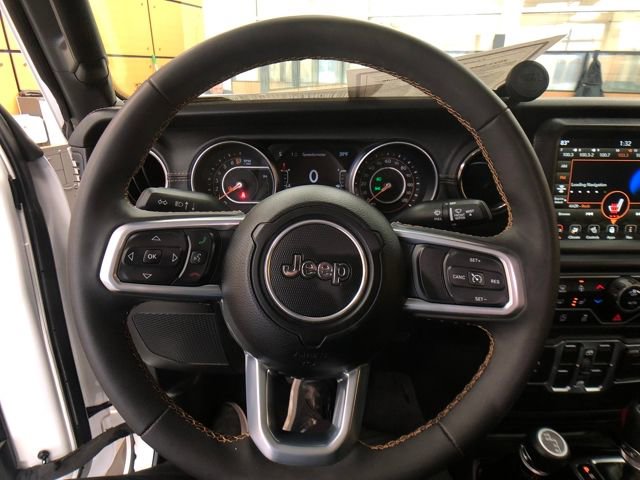 Used 2023 Jeep Gladiator Overland image 13