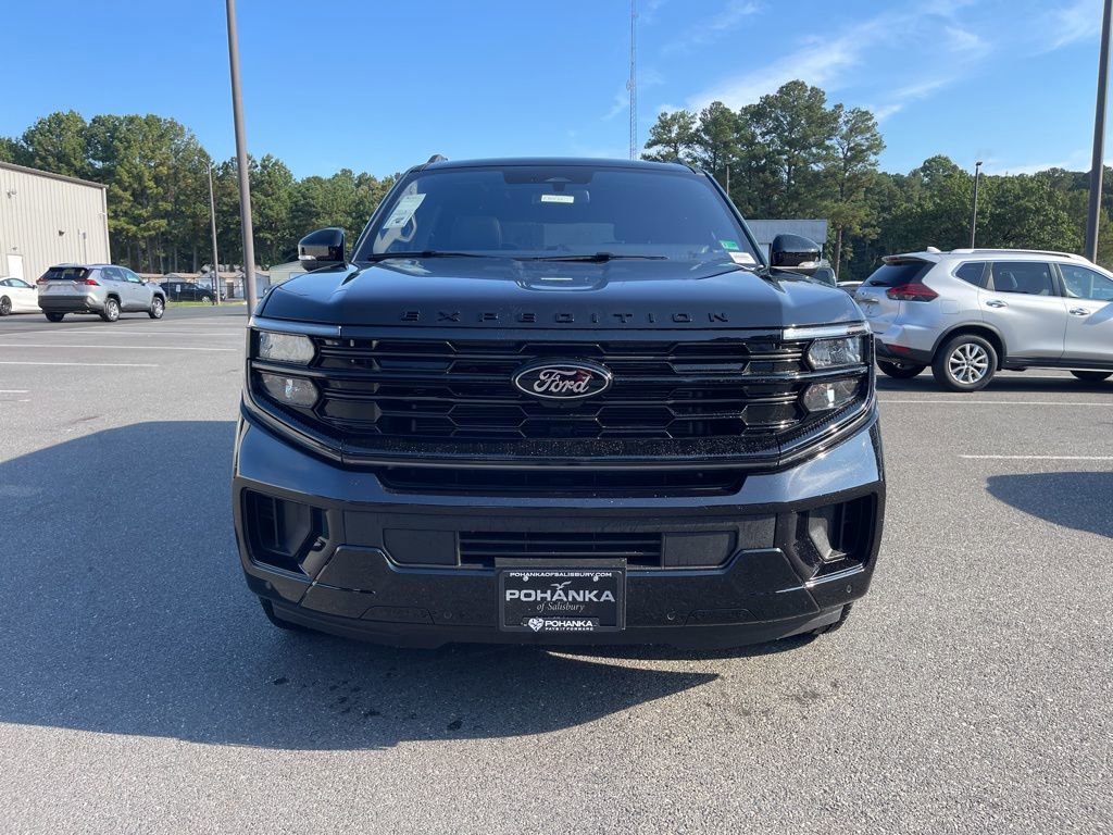 New 2025 Ford Expedition Platinum w/ Stealth Appearance Package image 3