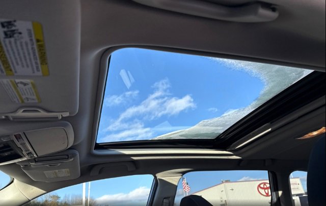 Used 2019 Subaru Forester Premium image 2