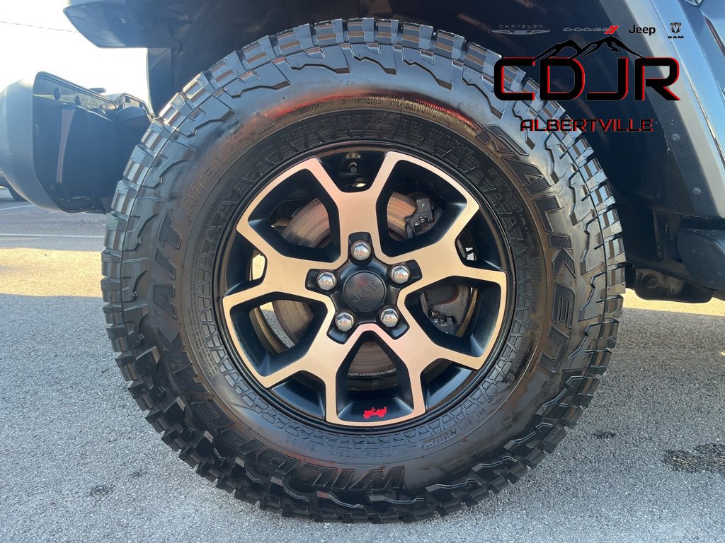 Used 2020 Jeep Wrangler Unlimited Sahara image 47