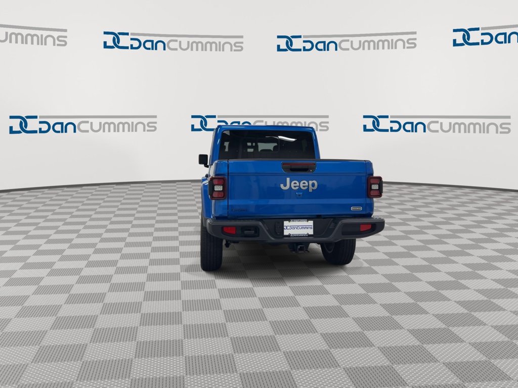 Used 2022 Jeep Gladiator Overland w/ Popular Equipment Package AWD/4WD image 7