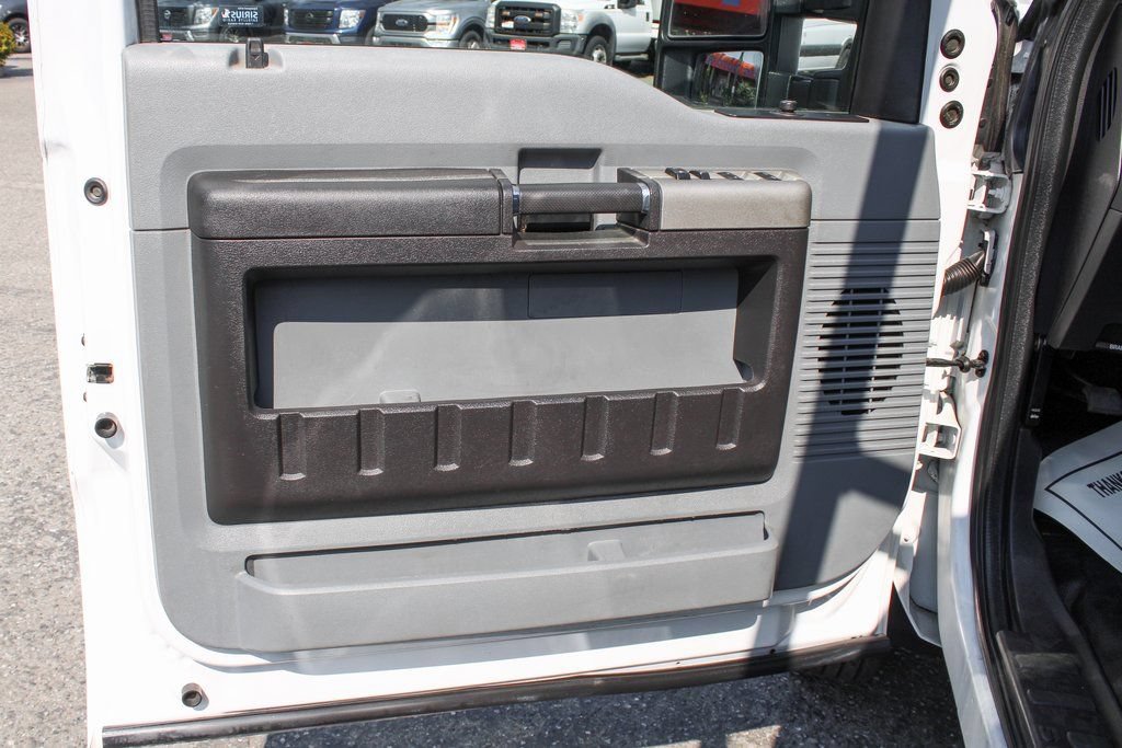 Used 2016 Ford F450 XLT AWD/4WD image 14