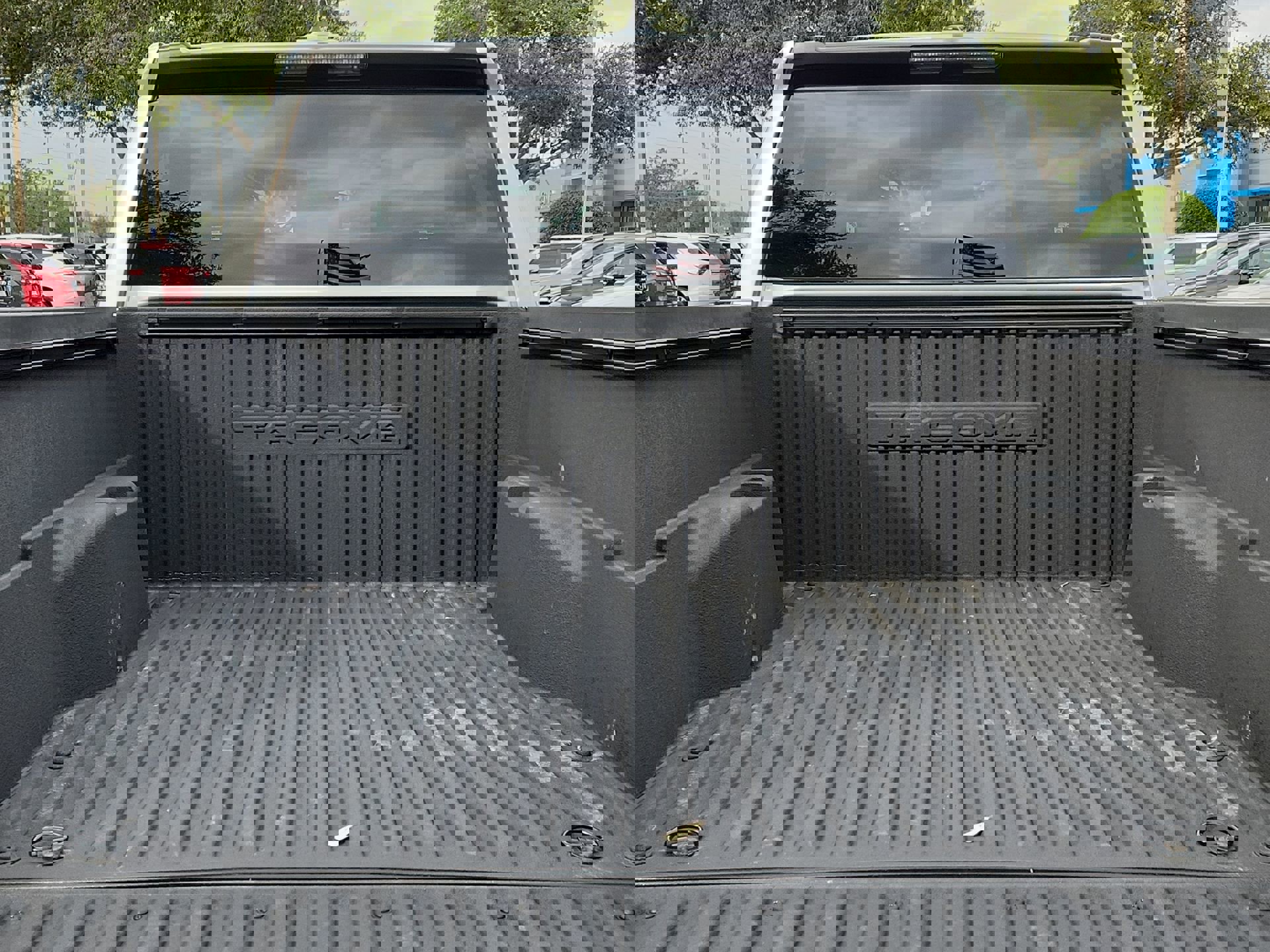 Used 2024 Toyota Tacoma SR5 image 9