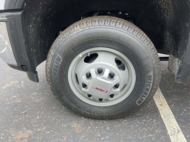 New 2025 GMC Sierra 3500 Pro w/ Convenience Package AWD/4WD image 6