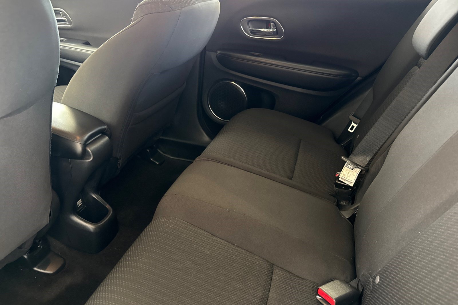 Used 2018 Honda HR-V EX image 15