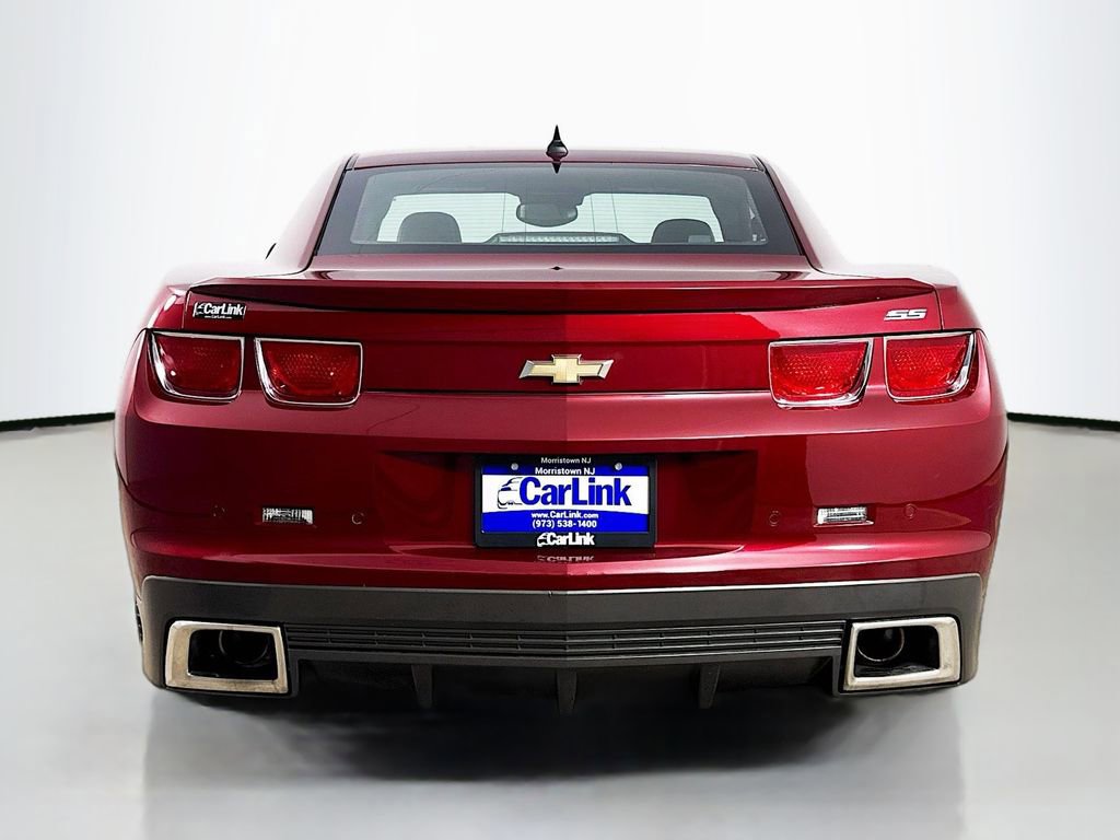 Used 2010 Chevrolet Camaro SS w/ LPO, Ground Effects Package RWD image 7