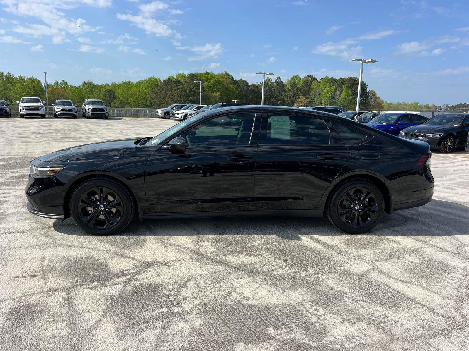 Used 2025 Honda Accord SE image 8