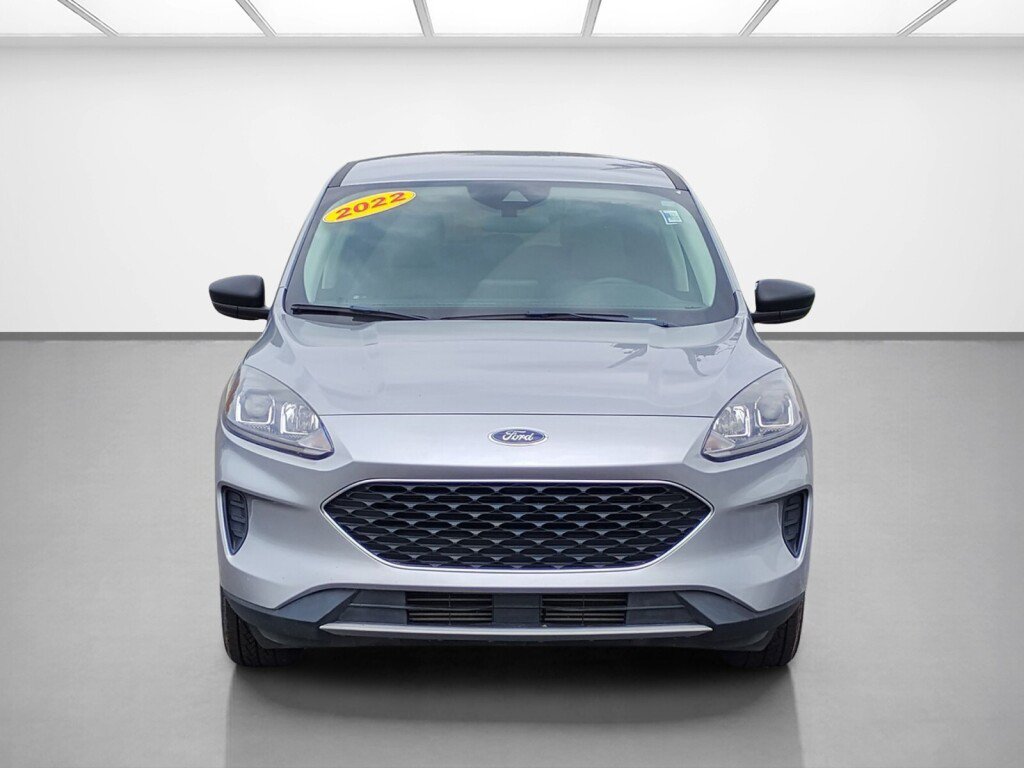 Used 2022 Ford Escape SE w/ Cold Weather Package AWD/4WD image 8