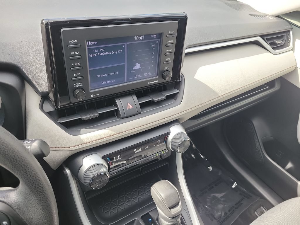 Used 2021 Toyota RAV4 XLE FWD image 14