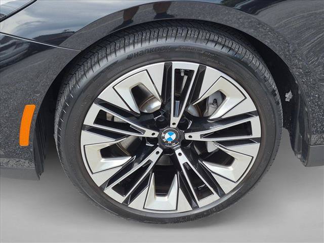 Certified 2024 BMW 530i xDrive AWD/4WD image 21