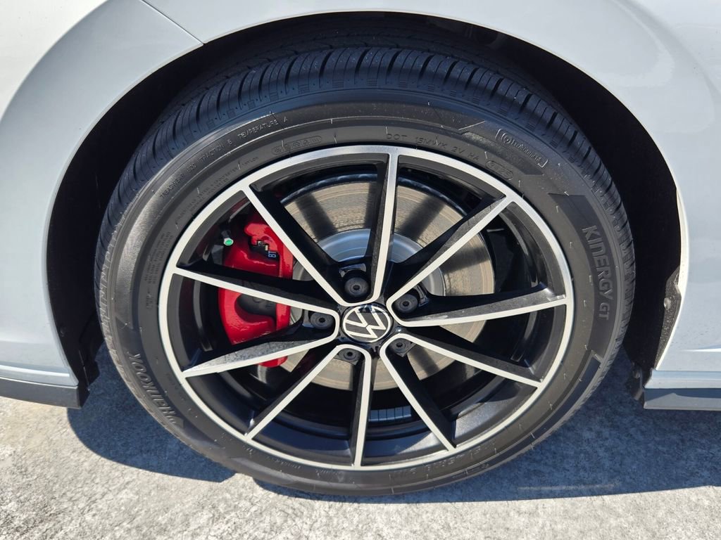 New 2026 Volkswagen Jetta GLI Autobahn FWD image 5