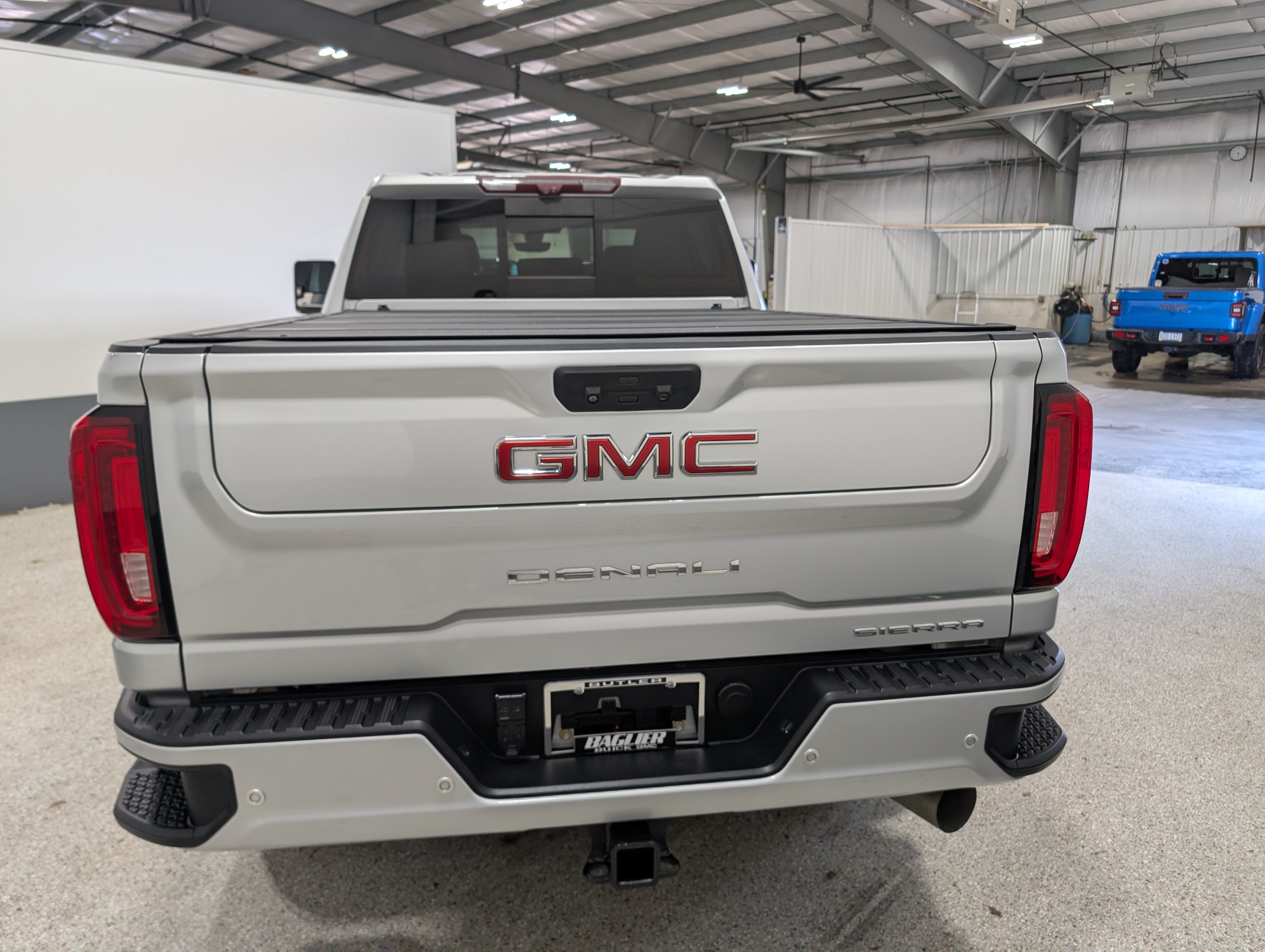 Used 2020 GMC Sierra 3500 Denali w/ Denali Ultimate Package AWD/4WD image 4