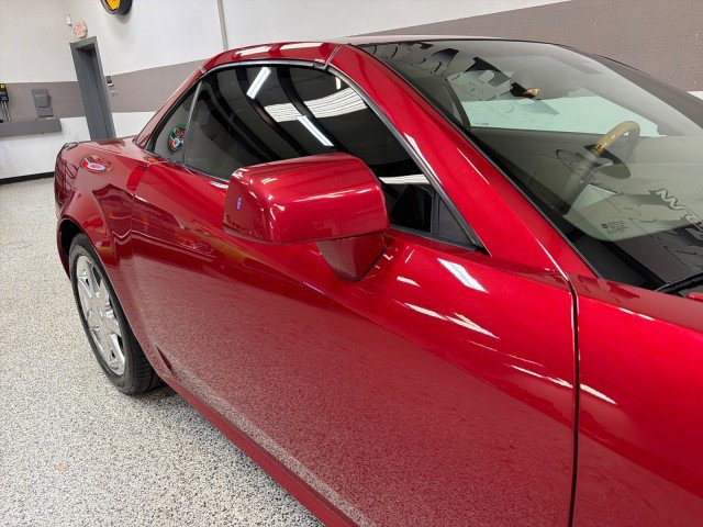 Used 2004 Cadillac XLR image 39