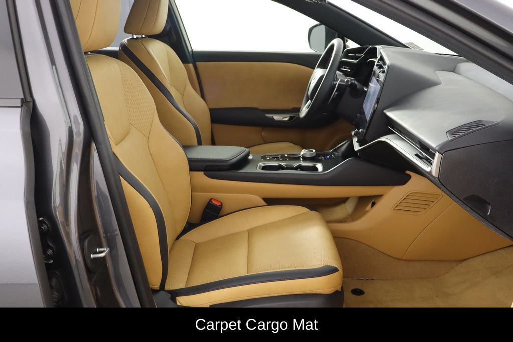 Used 2024 Lexus RZ 450e Premium w/ Technology Package AWD/4WD image 18