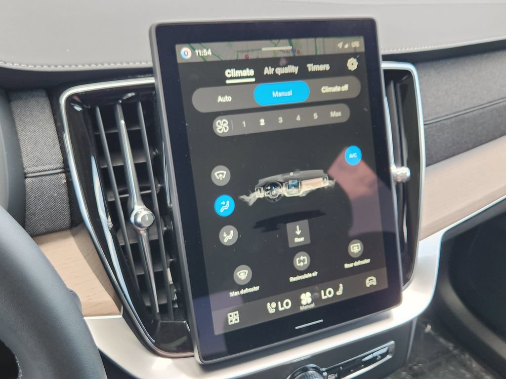 New 2026 Volvo XC90 B6 Plus w/ Protection Package AWD/4WD image 10