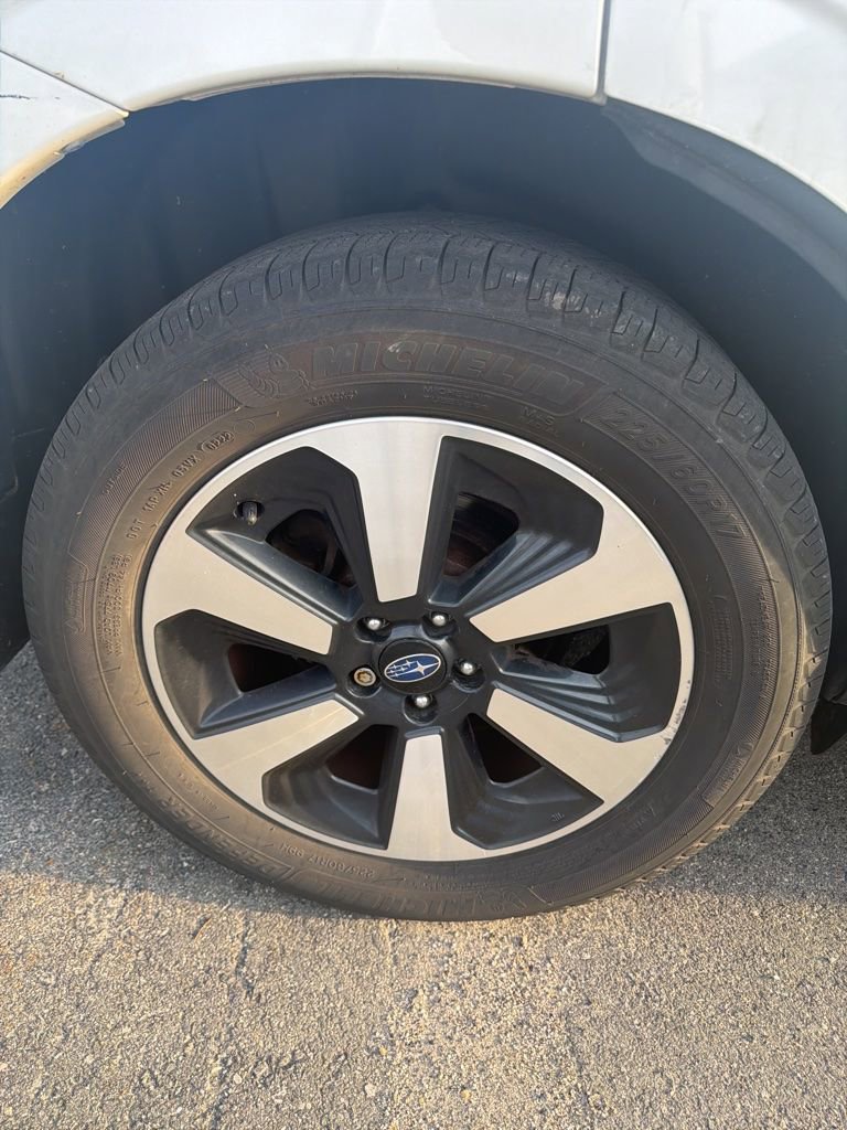 Used 2018 Subaru Forester 2.5i w/ Alloy Wheel Package image 7