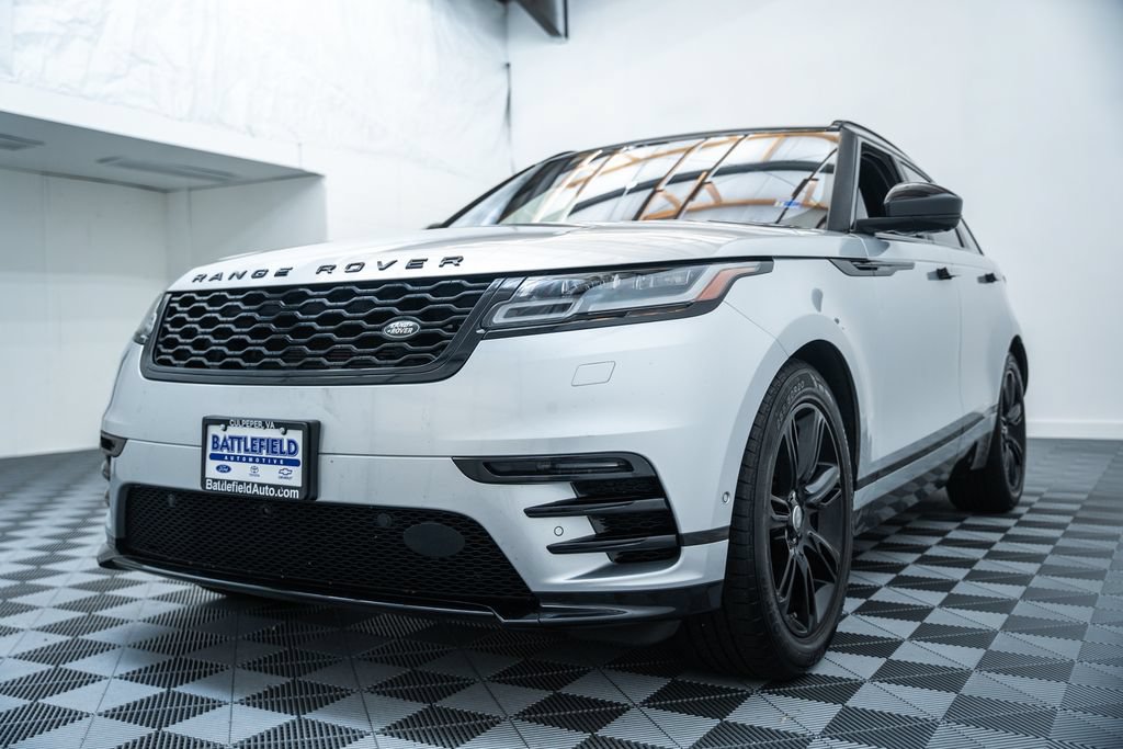 Used 2018 Land Rover Range Rover Velar R-Dynamic SE AWD/4WD image 3