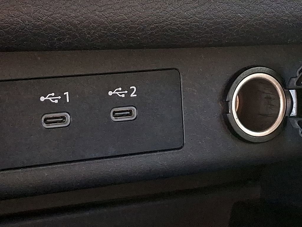 Used 2024 Nissan Rogue S image 25