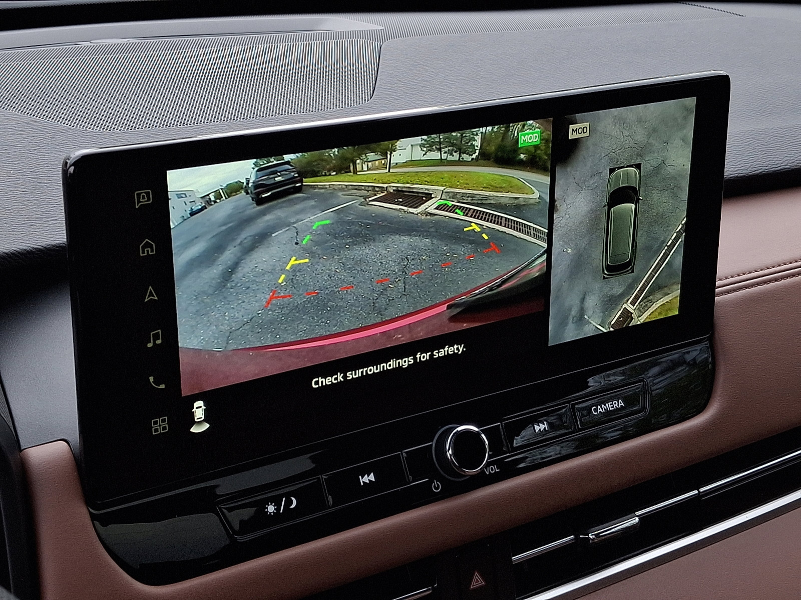 New 2025 Mitsubishi Outlander SEL image 17