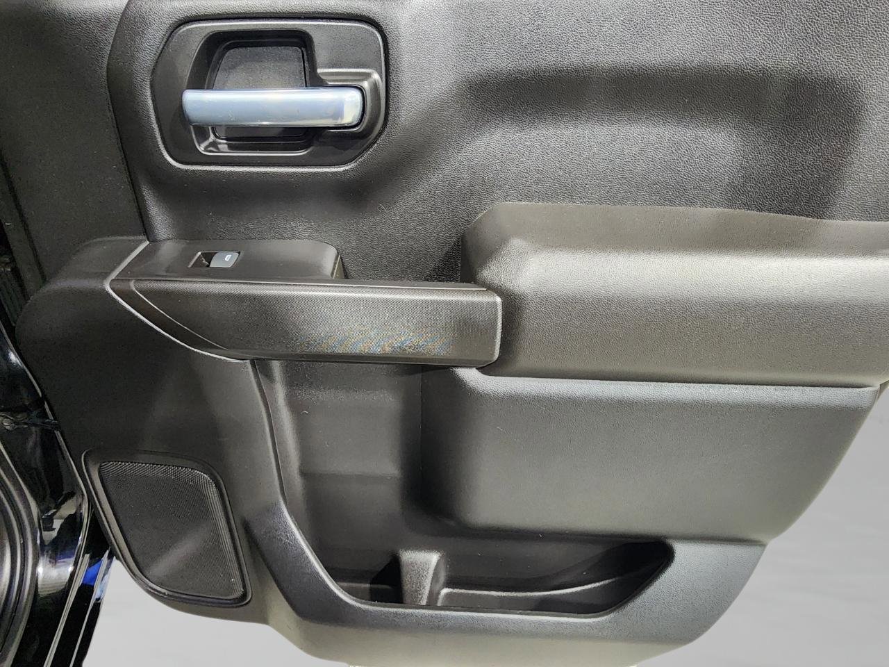 Used 2021 Chevrolet Silverado 1500 Custom w/ Rally Edition image 31