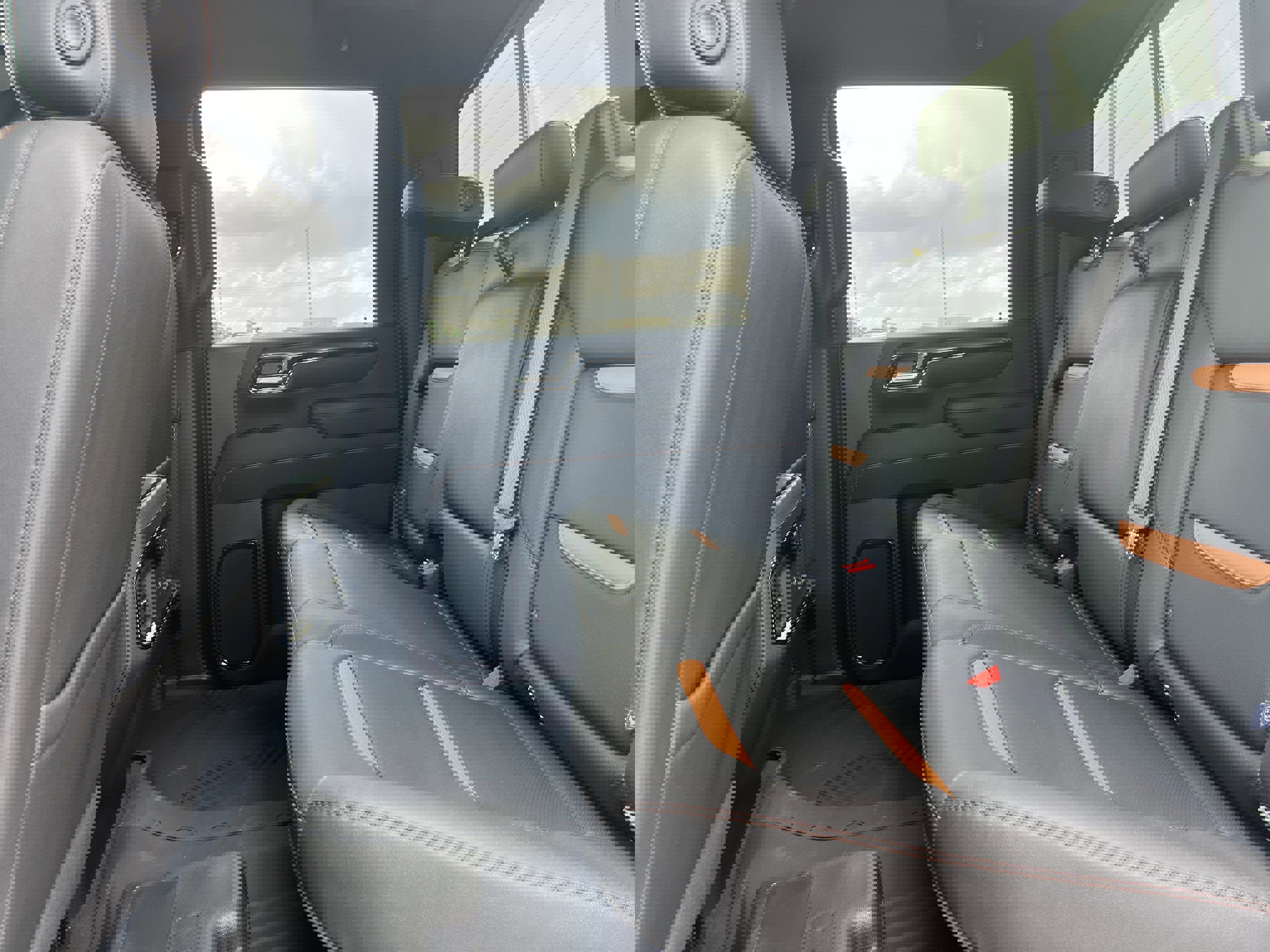 New 2026 GMC Sierra 2500 AT4 w/ AT4 Premium Plus Package image 19