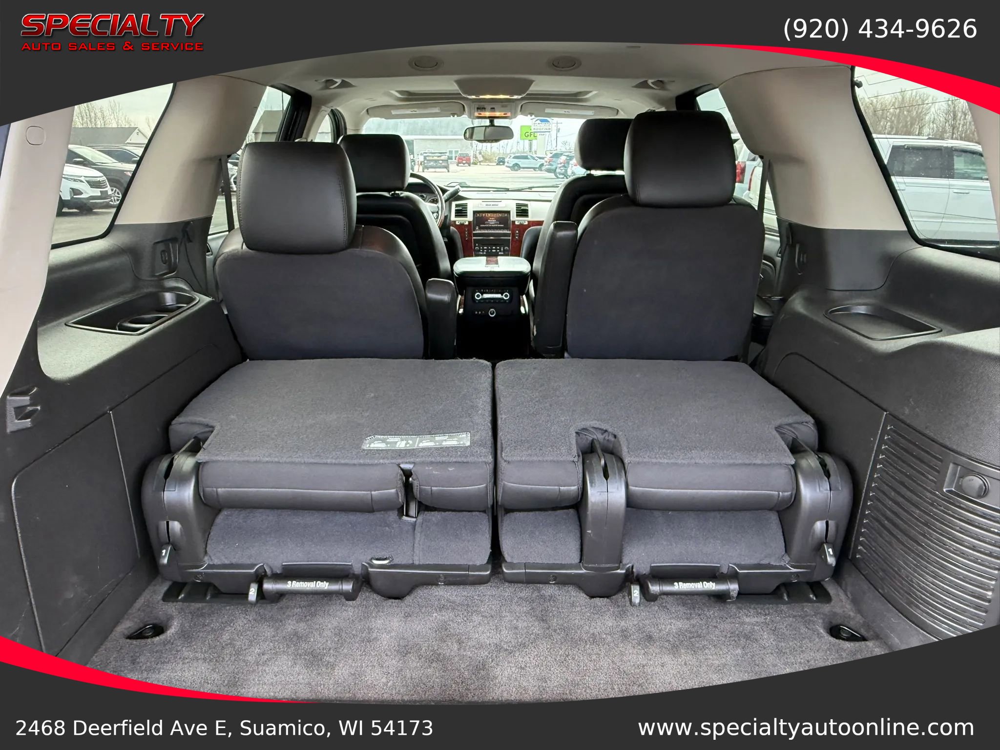 Used 2011 Cadillac Escalade AWD w/ Touring Package image 23