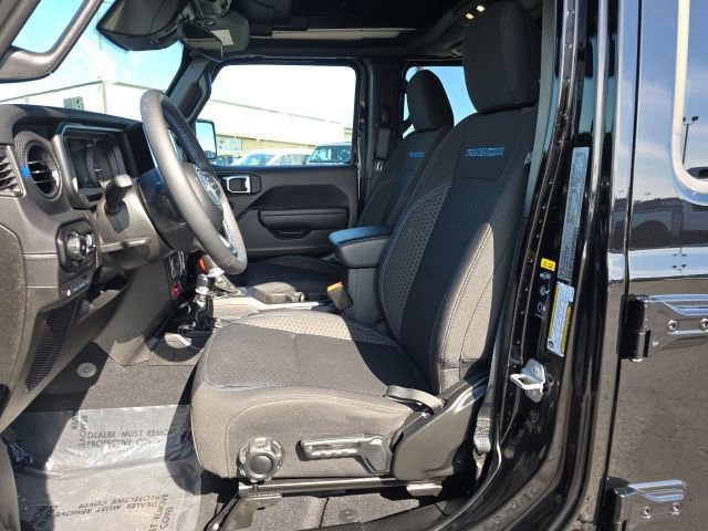 Used 2025 Jeep Wrangler Unlimited Rubicon 4xe w/ Safety Group image 18