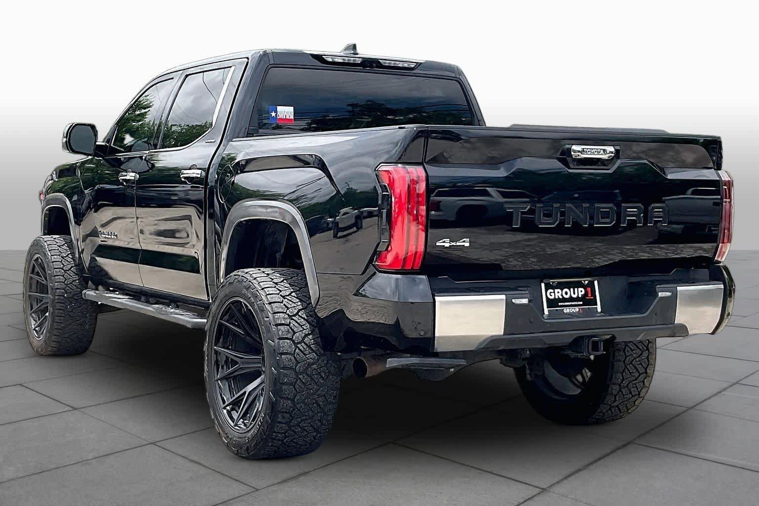 Used 2024 Toyota Tundra Limited AWD/4WD image 12