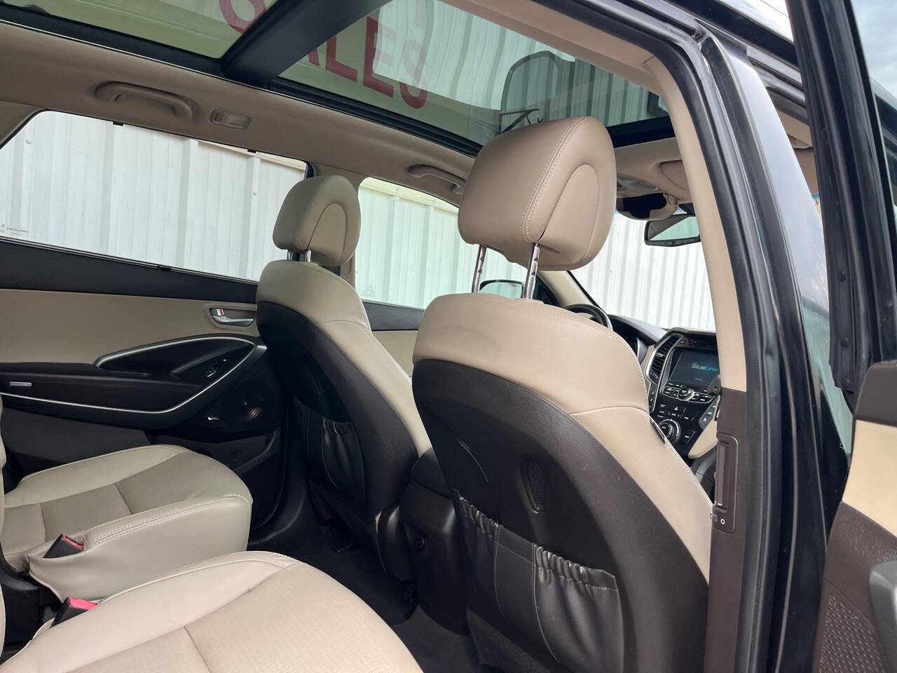 Used 2014 Hyundai Santa Fe Limited w/ Ultimate Package 07 image 23