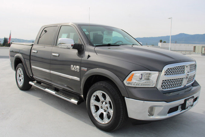 Used 2018 RAM 1500 Laramie image 2