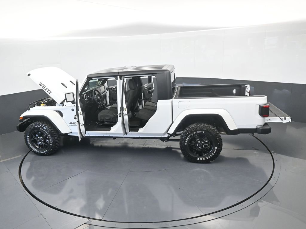 Used 2024 Jeep Gladiator Willys image 69