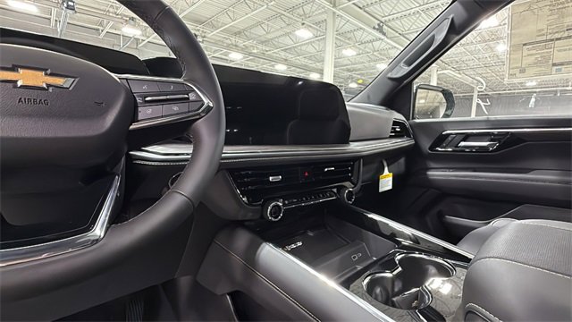 New 2026 Chevrolet Suburban Premier w/ Sun And Tow Package image 9