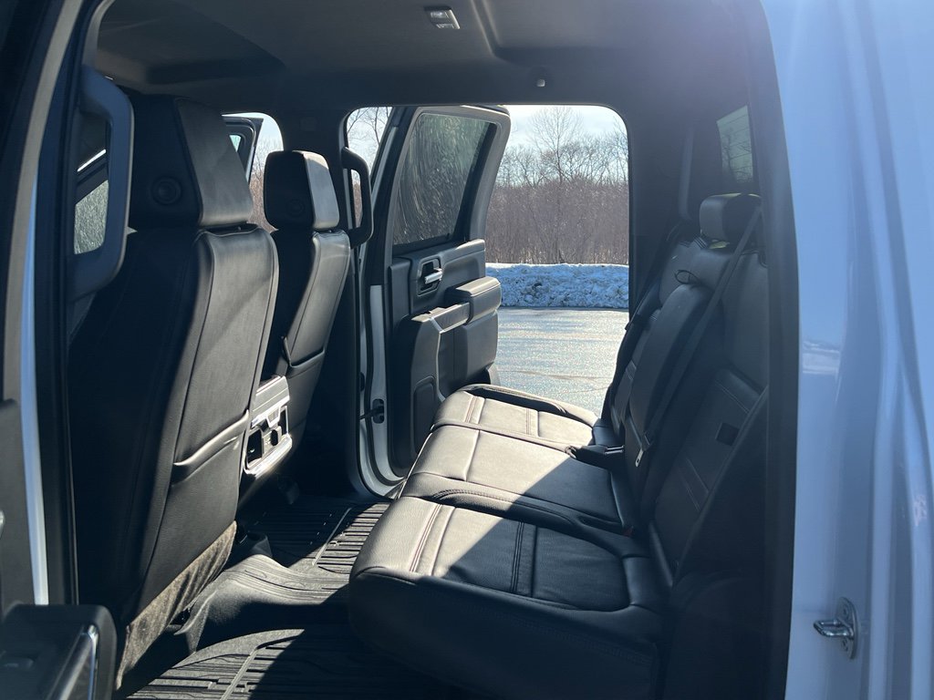 Used 2023 GMC Sierra 2500 Denali image 38