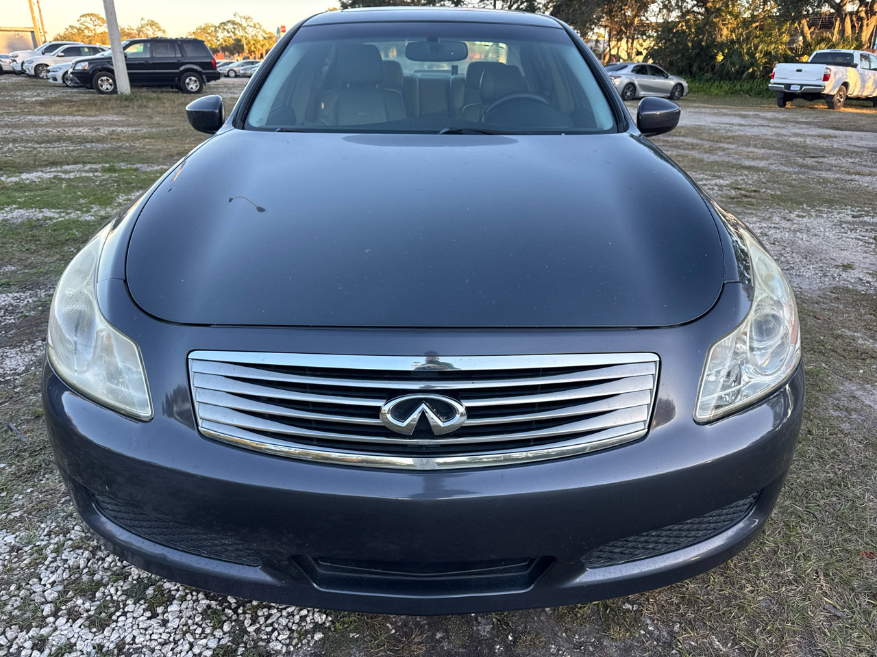 Used 2009 INFINITI G37 Journey w/ Premium Pkg image 2