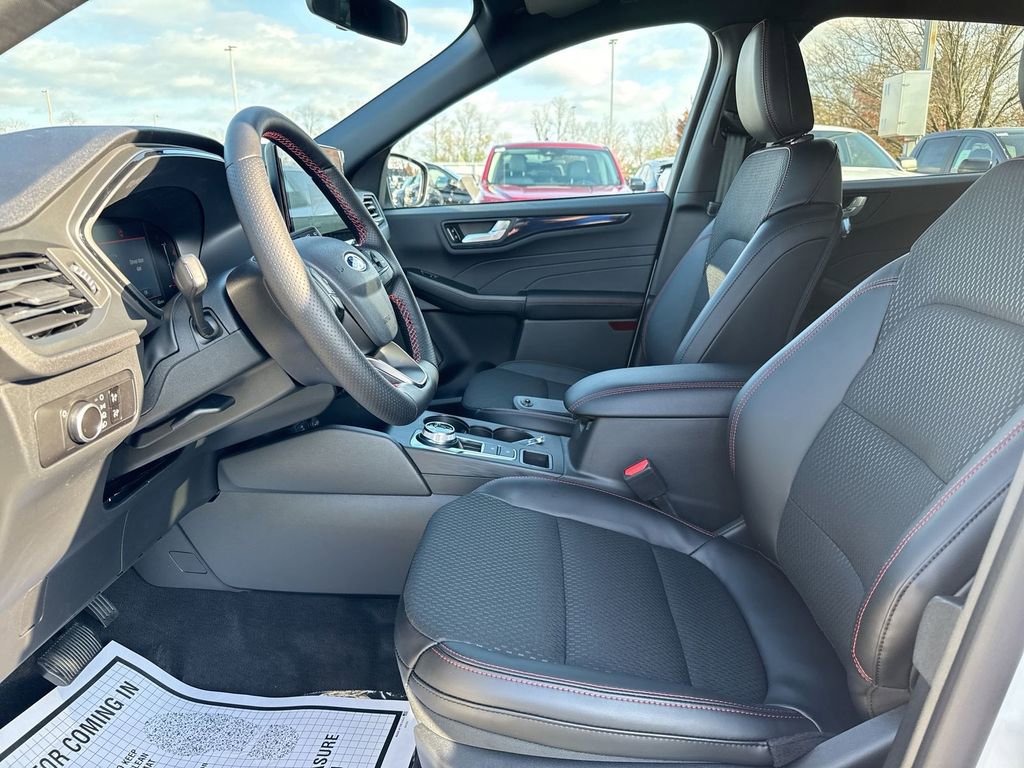 New 2026 Ford Escape ST-Line w/ Tech Pack #1 image 19