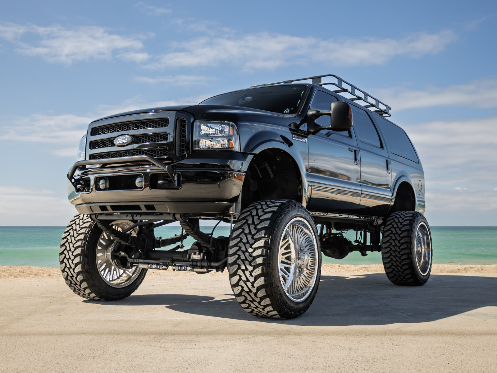 Used 2005 Ford Excursion Eddie Bauer AWD/4WD image 1