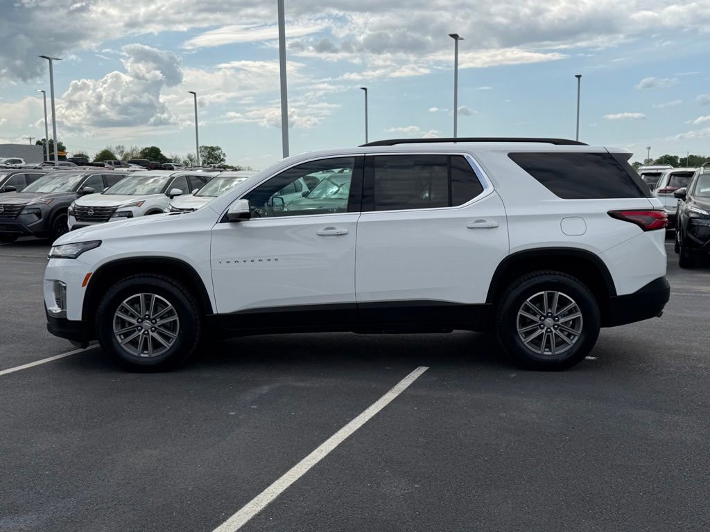 Used 2023 Chevrolet Traverse LT FWD image 8
