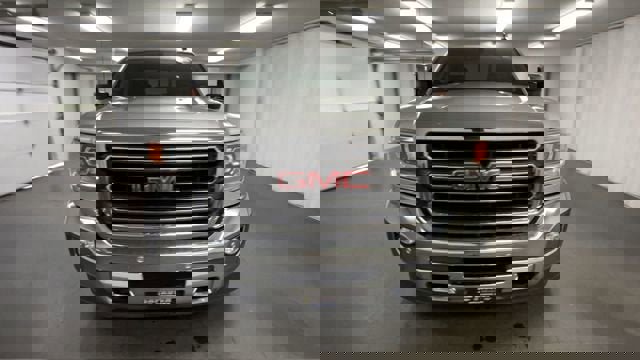 Certified 2016 GMC Sierra 2500 SLT image 3