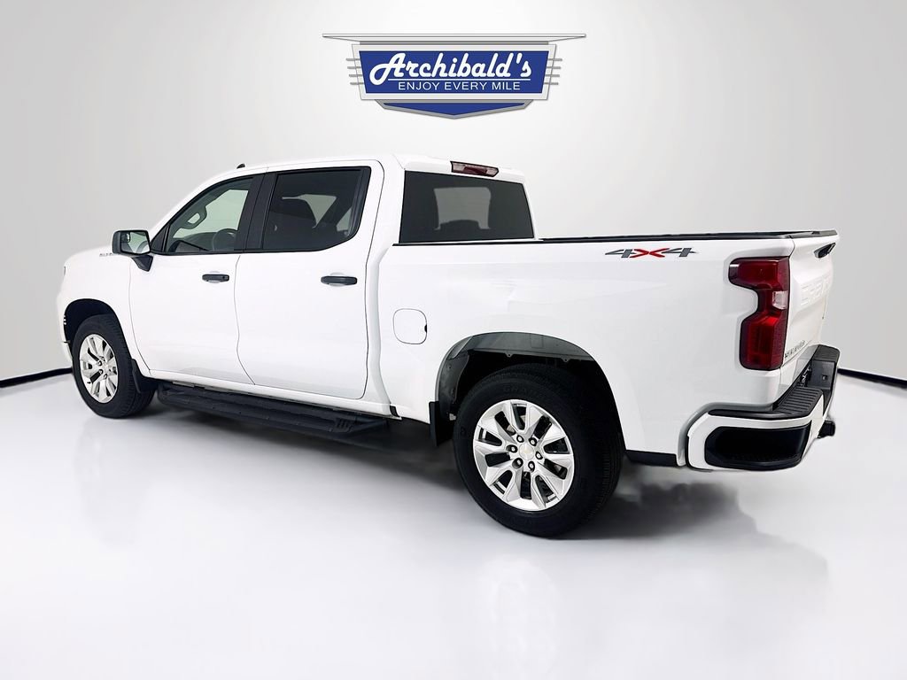 Used 2023 Chevrolet Silverado 1500 Custom image 5