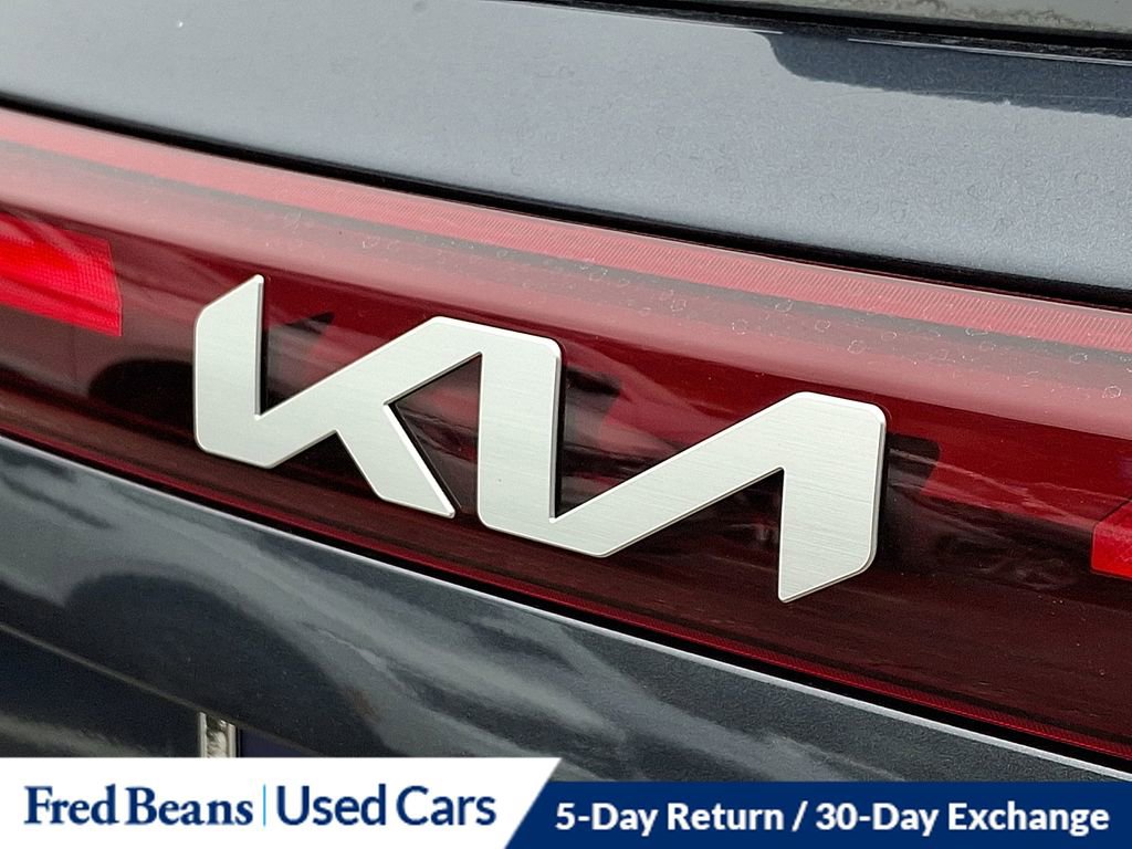 Used 2024 Kia Seltos EX image 32