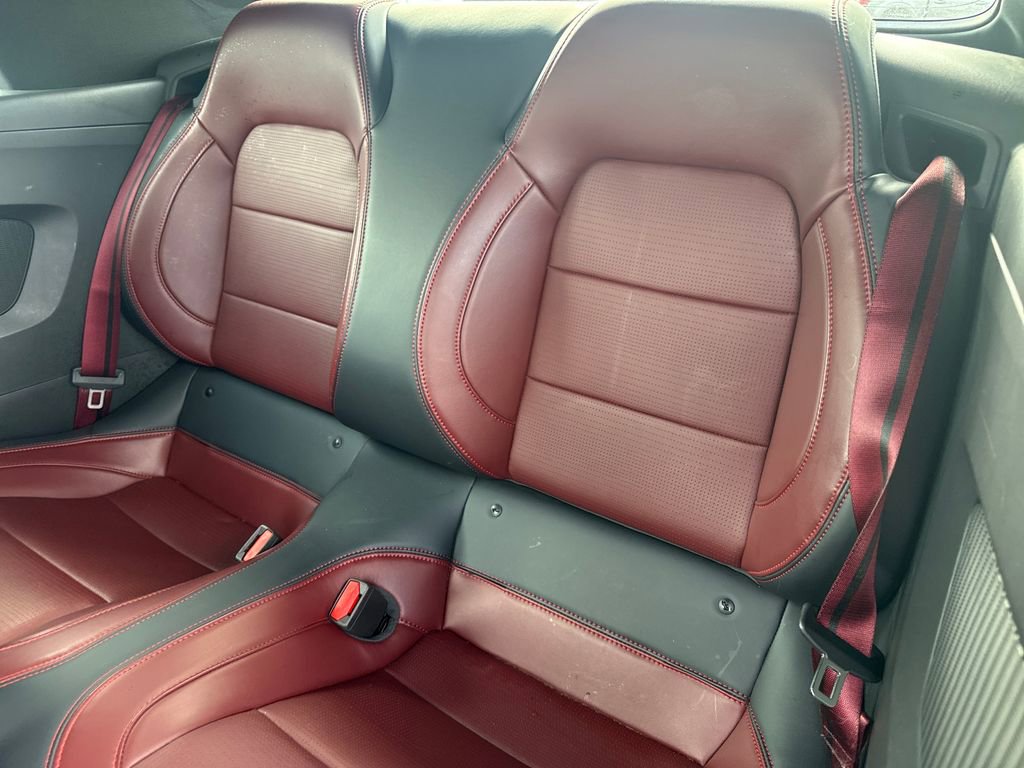 Used 2025 Ford Mustang Premium RWD image 18