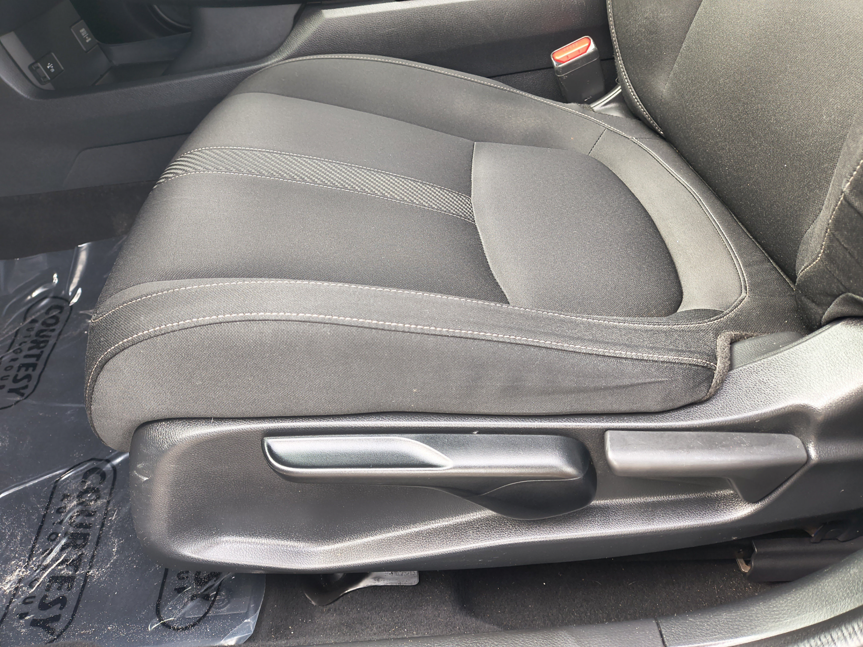 Used 2018 Honda Civic Sport image 22