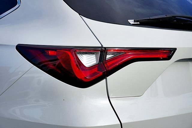 Used 2022 Acura MDX w/ Technology Package FWD image 7