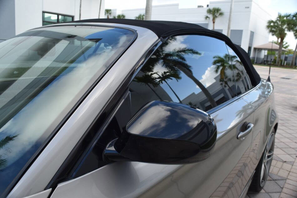 Used 2013 BMW 135is Convertible image 30